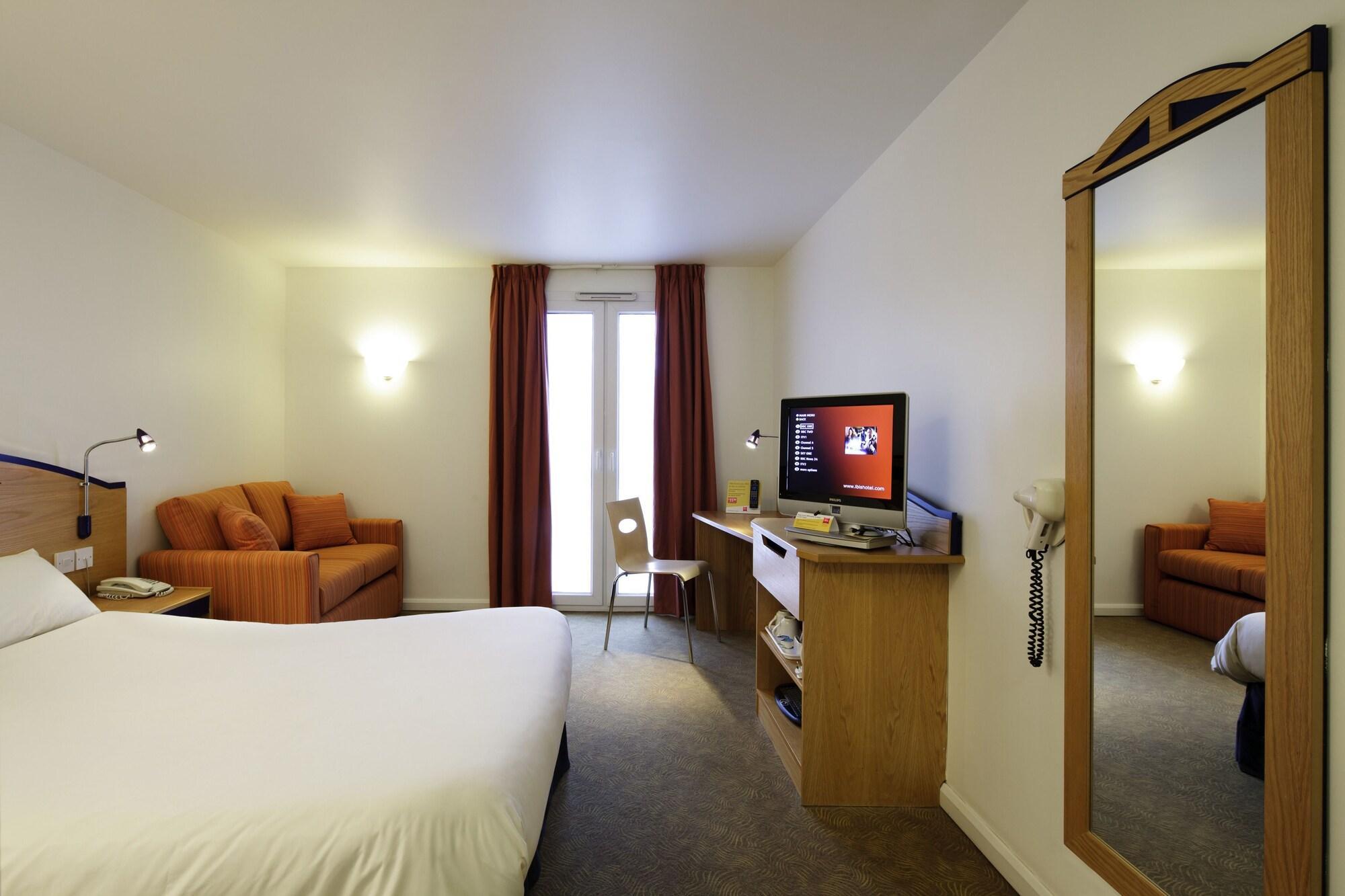 Ibis Shipley